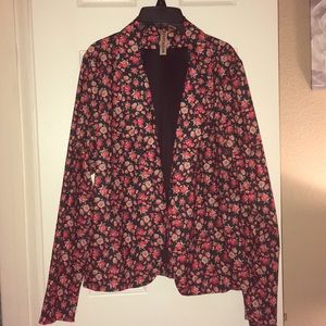 Women’s Floral Print Blazer
